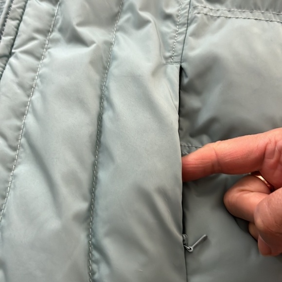 Woolrich Blue Grass Women’s Sz M Puffer Vest Full Zip Pockets Quilted - Picture 8 of 10